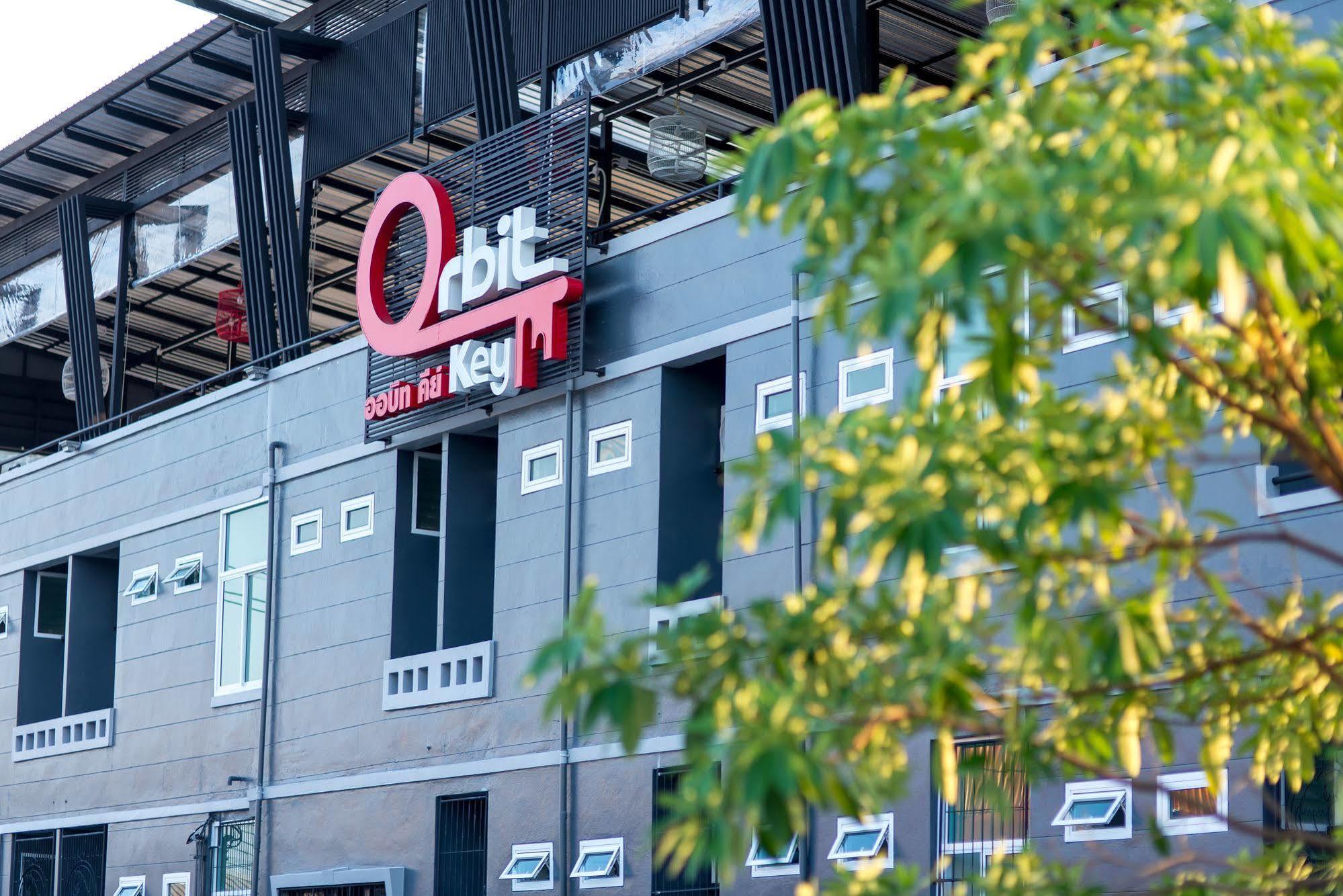 Orbit Key Hotel Krabi Bagian luar foto
