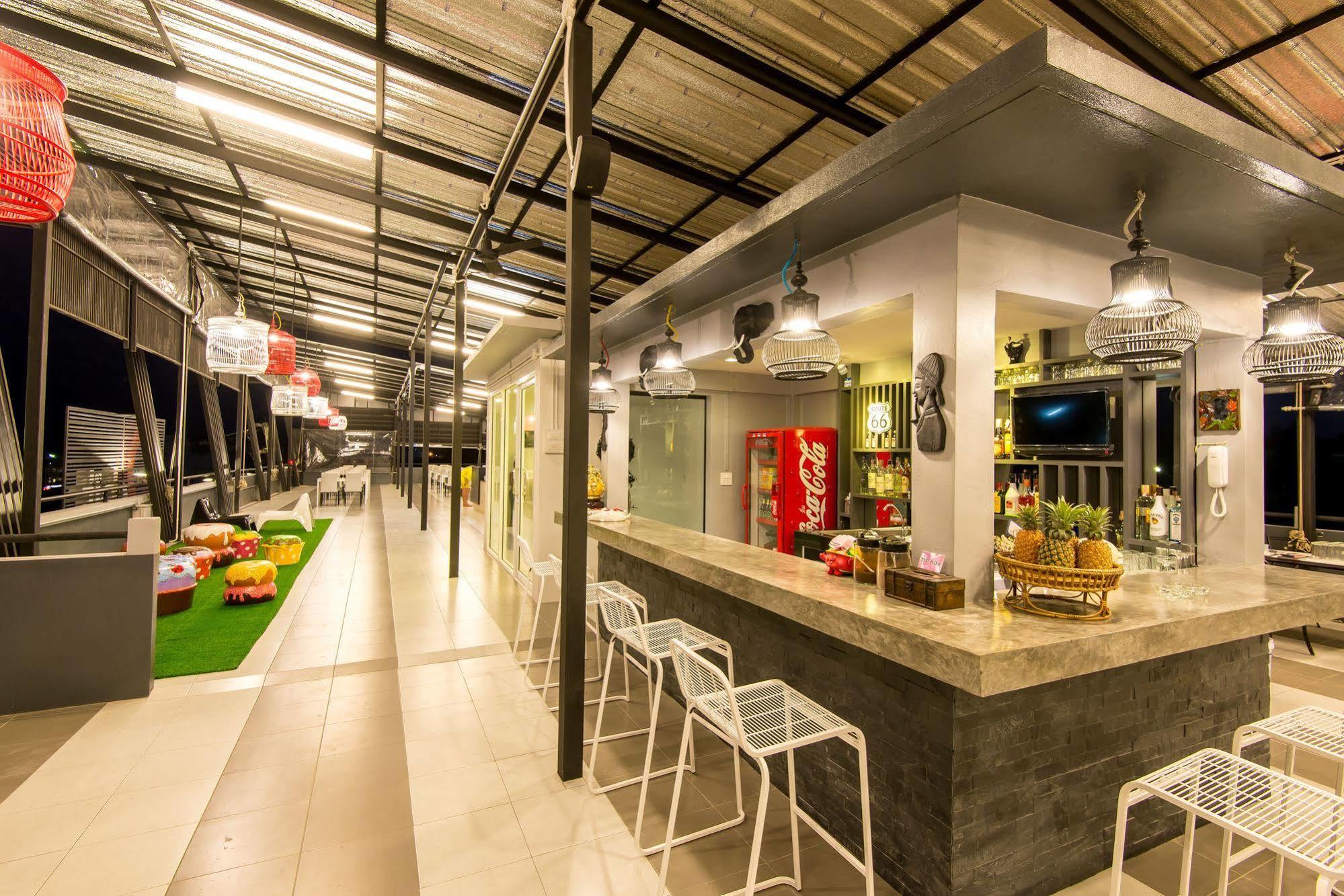 Orbit Key Hotel Krabi Bagian luar foto