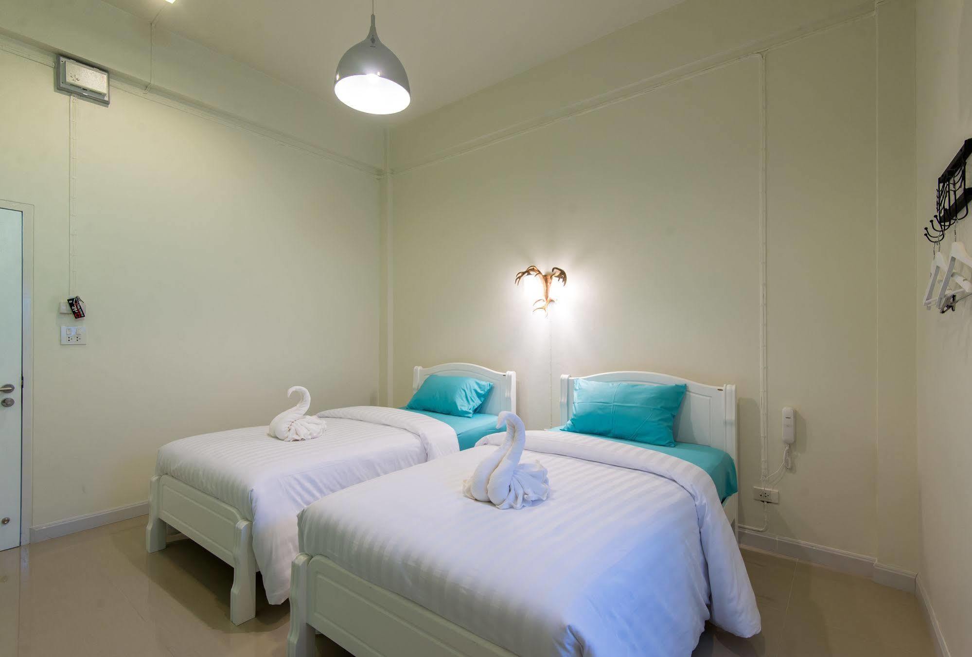 Orbit Key Hotel Krabi Bagian luar foto