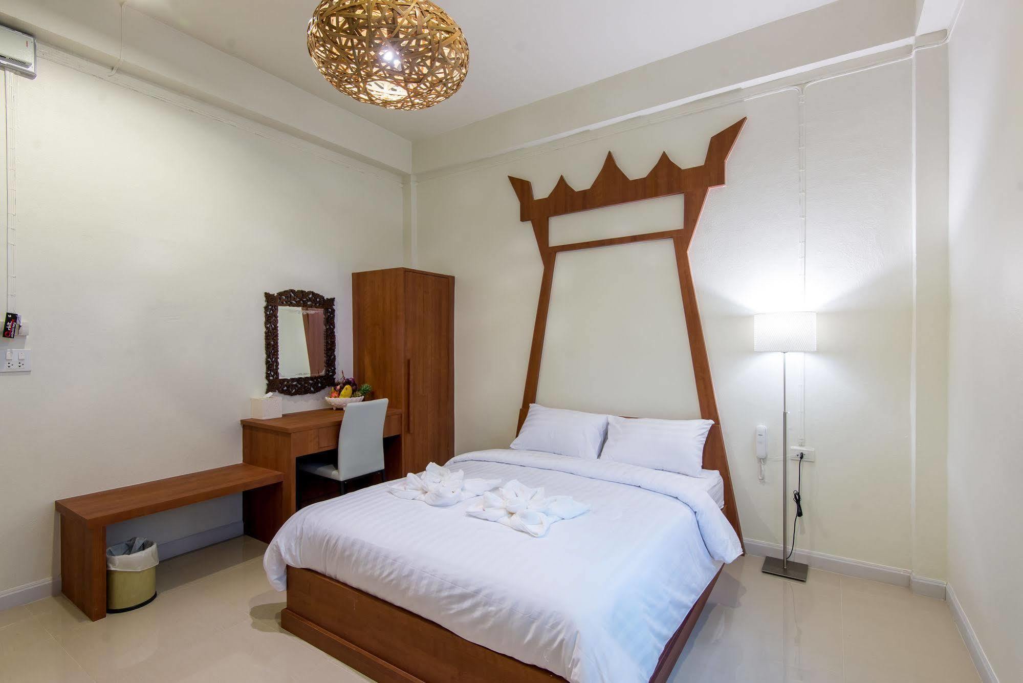 Orbit Key Hotel Krabi Bagian luar foto